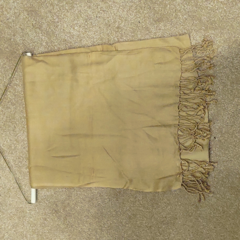 Brown, tan, camel color scarf with fringe, new - Picture 2 of 5